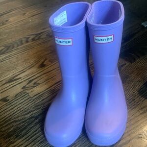 Girls lavender hunter boots worn twice!  Size US12/UK11
